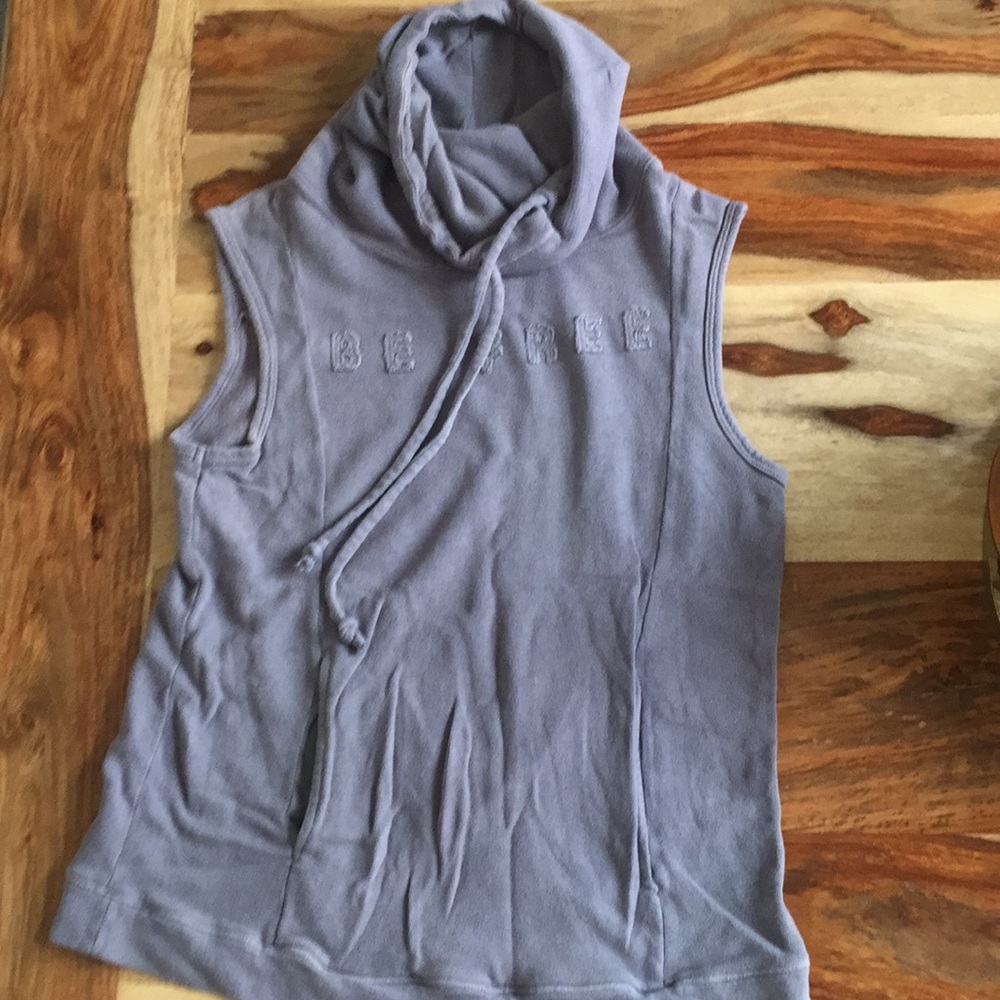 Good hYOUmam. Crowl neck sleeveless hoodie.